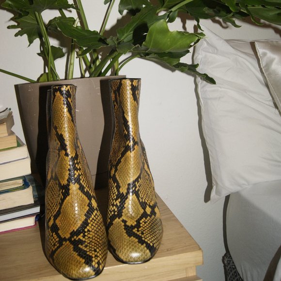 Aqua Soren Leather Snake Print Block Heel Bootie - Picture 1 of 12